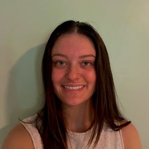 Meet your Posher, Maddie